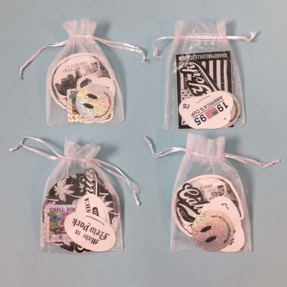 Brandy Melville Other - 💗 ONE LEFT 💗Brandy Melville Mystery Sticker Pack